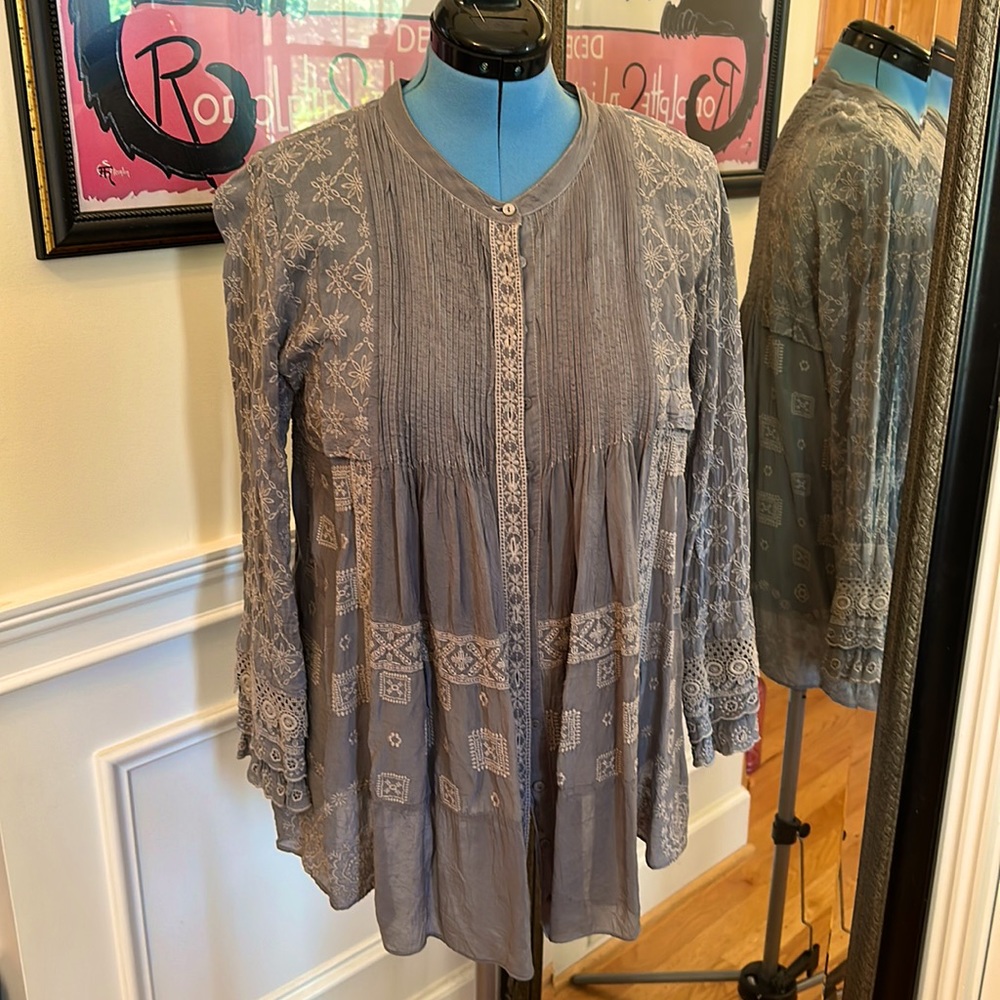 NWOT Johnny Was button down flow top